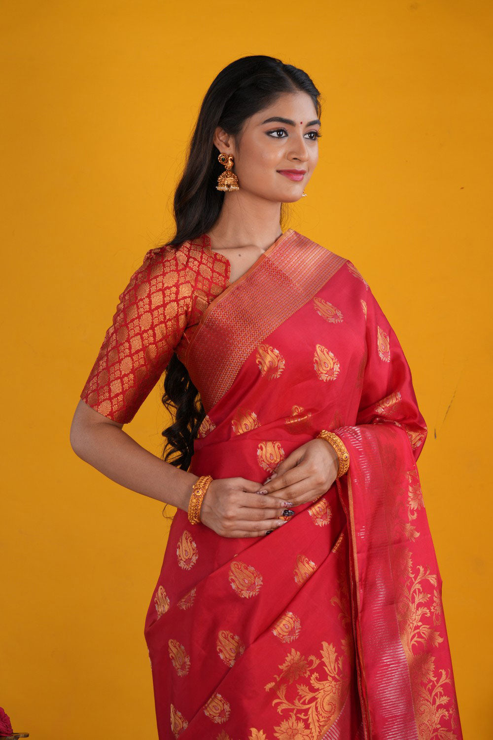 Image of Red Kanchipattu Saree